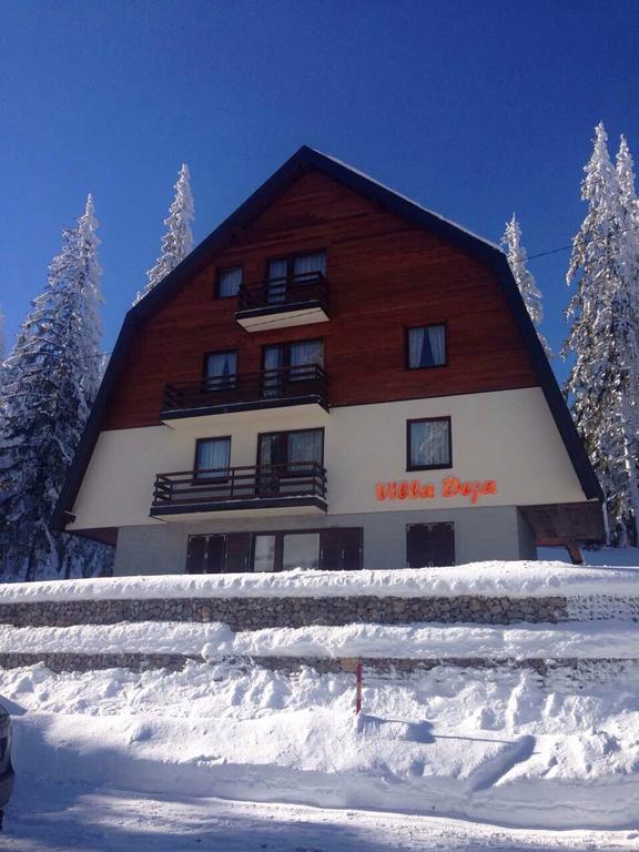 Apartments Villa Deja ยาโฮรินา ภายนอก รูปภาพ