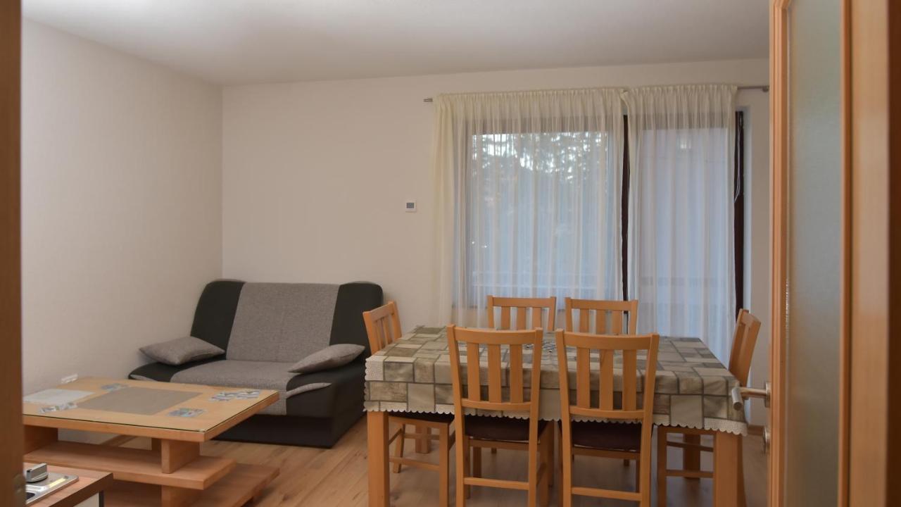 Apartments Villa Deja ยาโฮรินา ภายนอก รูปภาพ