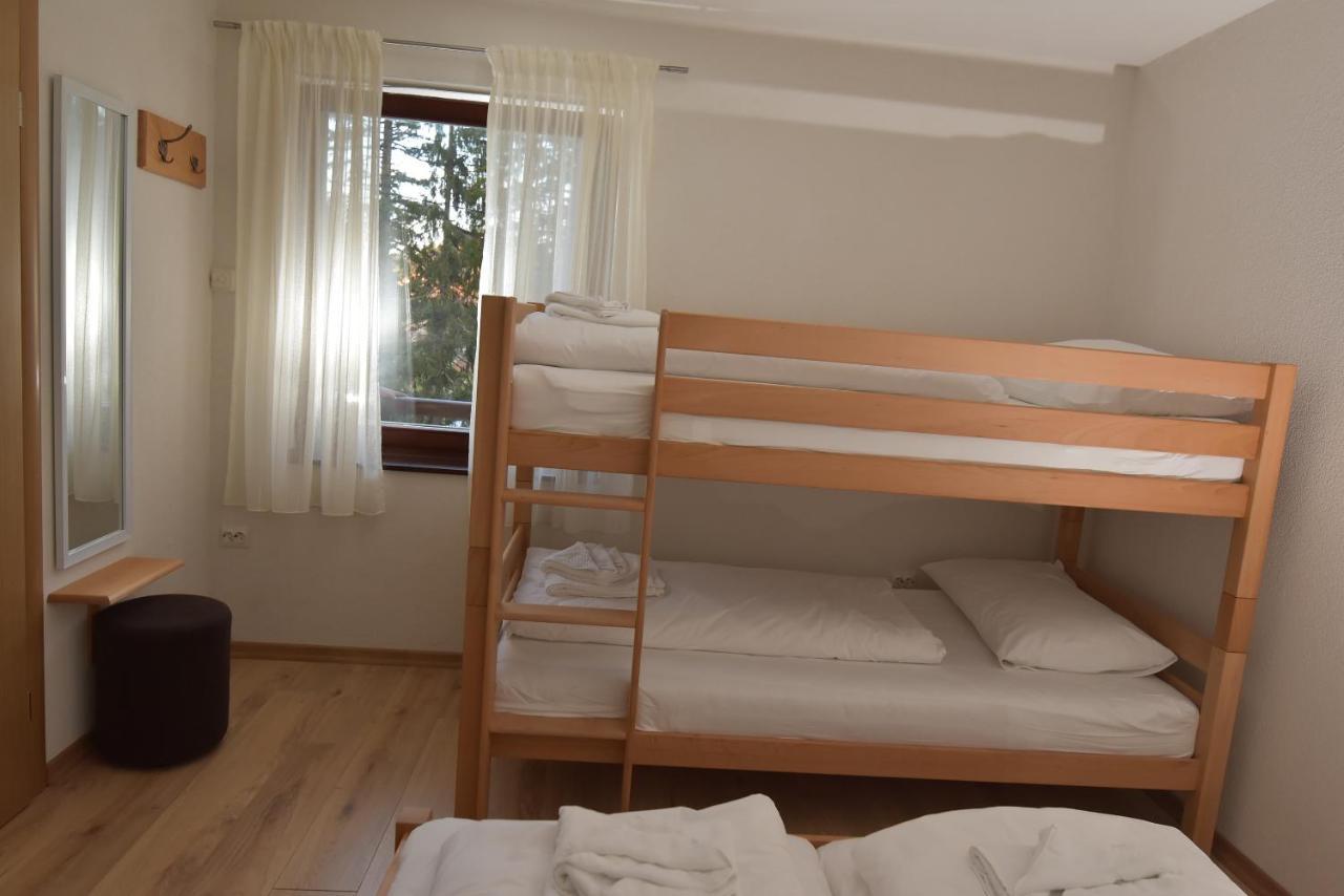 Apartments Villa Deja ยาโฮรินา ภายนอก รูปภาพ
