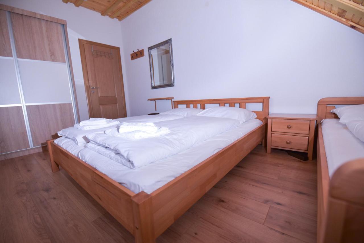 Apartments Villa Deja ยาโฮรินา ภายนอก รูปภาพ